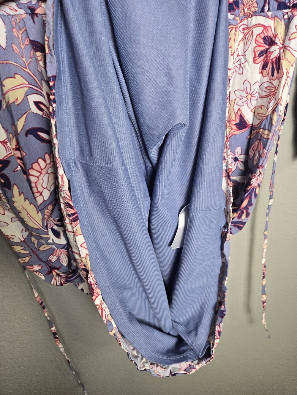 Old Navy Tassel Tied Blue Floral Boho Dress Size Medium - Picture 13 of 15